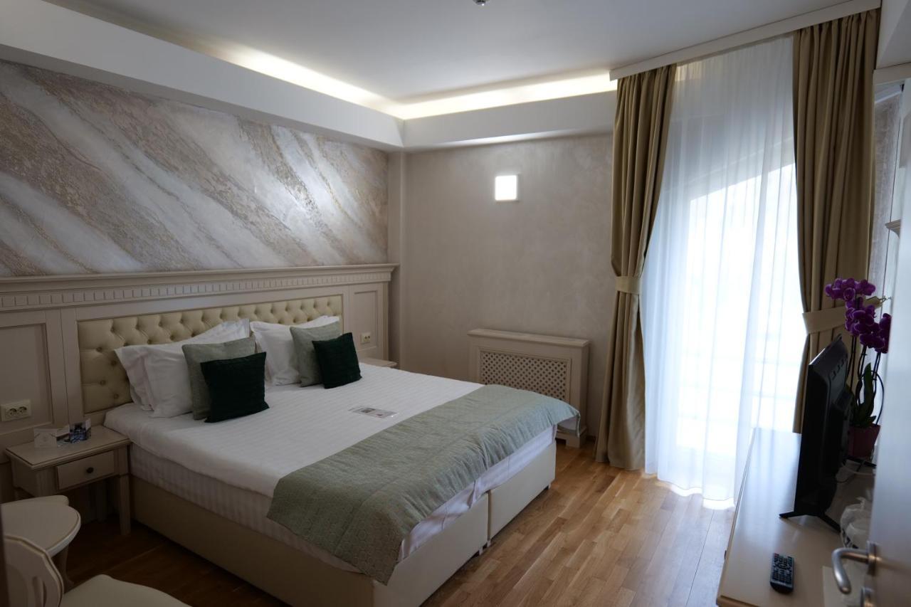 Park Luxury Rooms Predeal Exterior photo